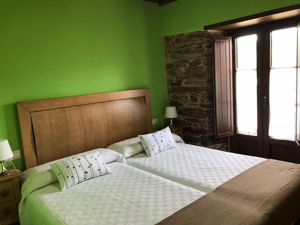 Apartamentos Carola San Tirso de Abres Exteriér fotografie